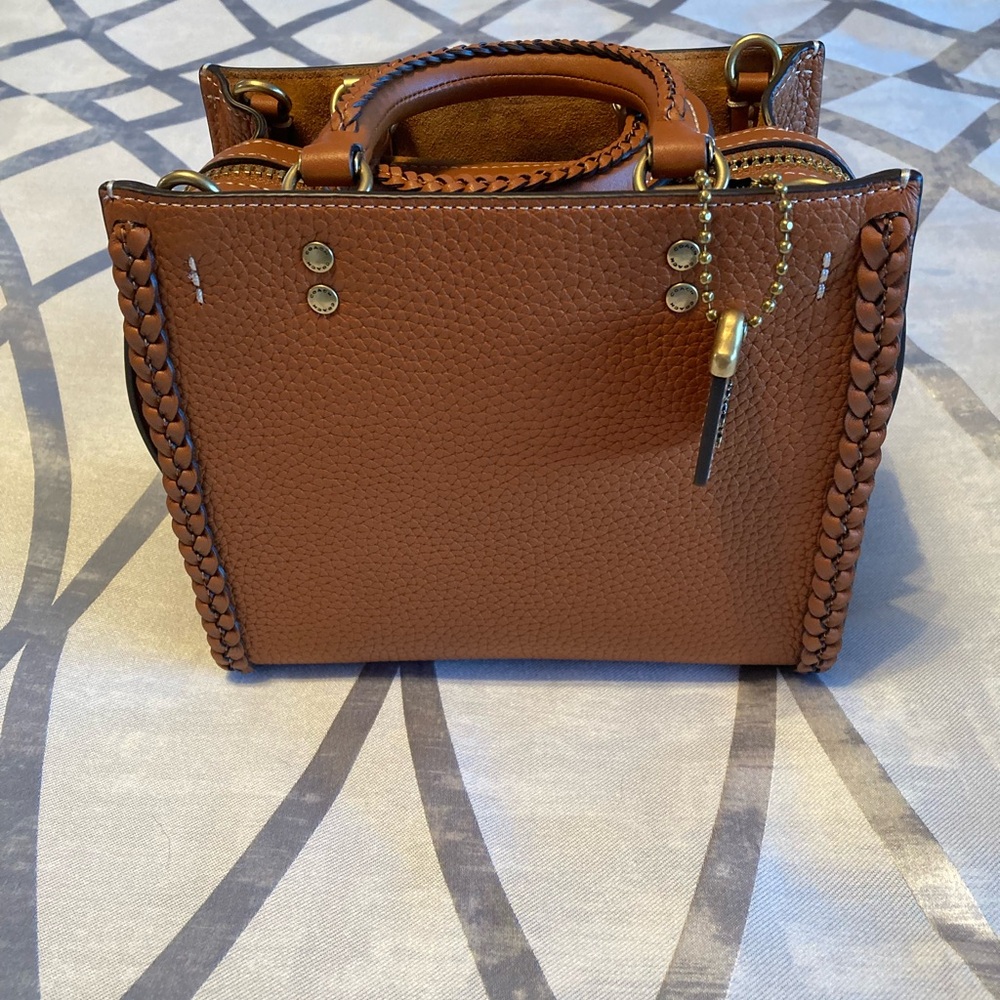 SOLD 🌼 Coach Rogue 20 with Braid in Burnished Amber